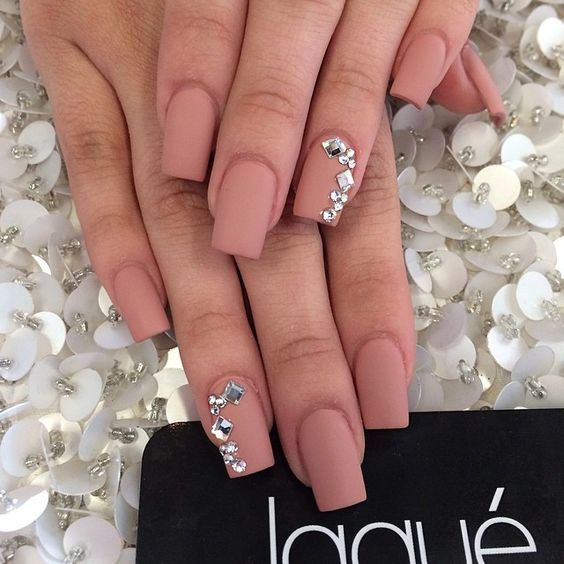 15 Ideas for Your Wedding-Day Nails | Uñas para 