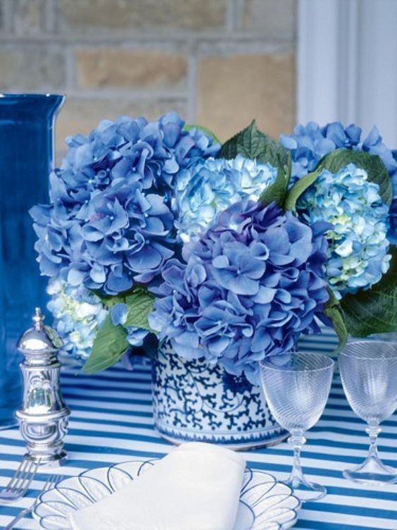 Centros de mesa para XV años color azul
