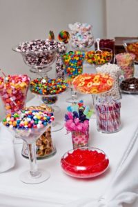 42 ideas de mesas de dulces perfectas para xv años