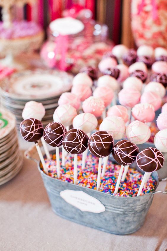 mesas de dulces con caramelos (3)