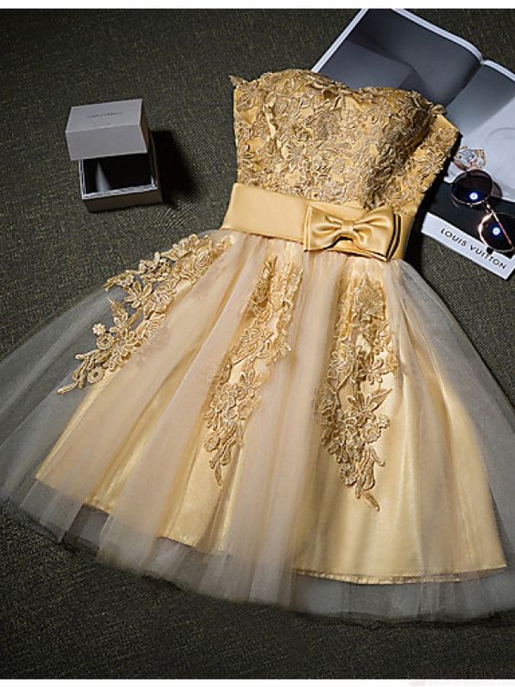 Vestidos de 15 color dorado | Los mejores vestidos de quince 2022