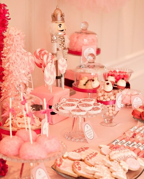 mesa de dulces rosa coral 