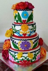 pastel para una fiesta de quince años mexicanos