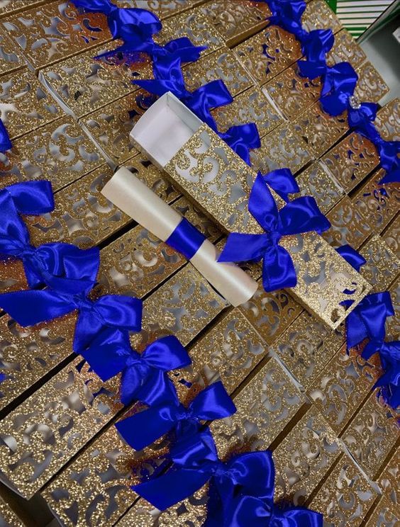 Invitaciones de XV años color del año clasic blue - Azul Clasico