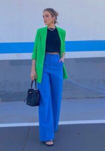 Outfits para el trabajo verde y azul