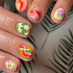 Diseños de uñas con dibujos de verano
